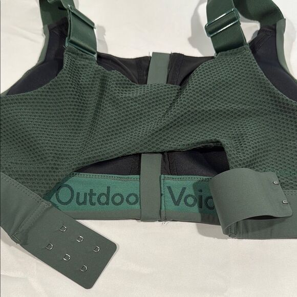 Outdoor Voices EverGreen Powerhouse Sports Bra with Zipper S/M- Cup - Picture 3 of 6
